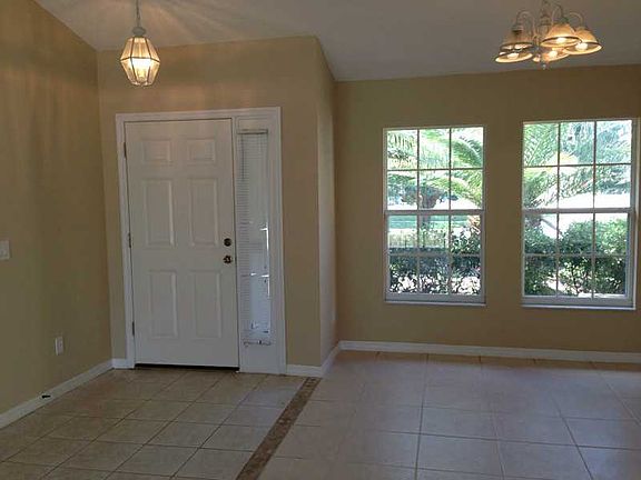 3rd image of 377 Coventry Estates Blvd