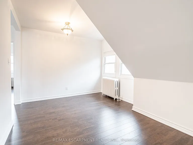 80 Saint Clair Ave #3 — Photo 14