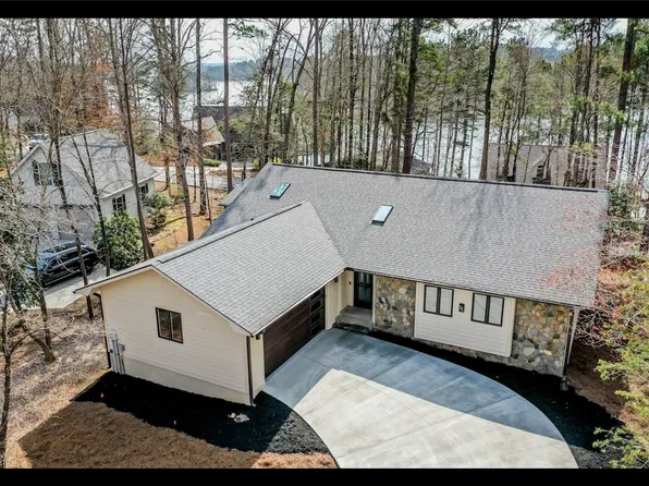 11 Skipper Ln, Salem, SC 29676
