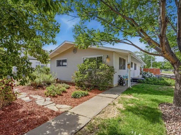 106 E 22nd St, Loveland, CO 80538