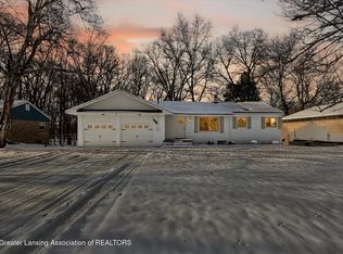 5581 Woodville Rd, Haslett, MI 48840