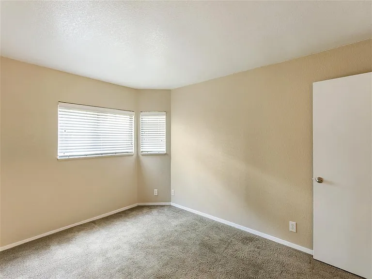 James Pointe — Photo 148