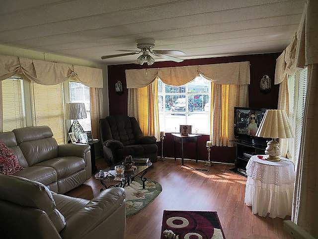 1st image of 43 Royal Palm Cir