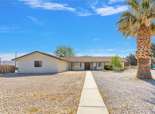 14829 Navajo Rd, Apple Valley, CA 92307