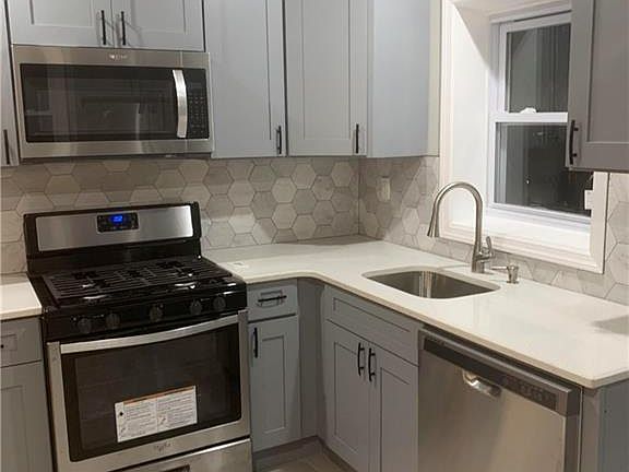 2nd image of 12 Naden Ave