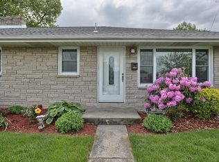 426 W Cherry St, Palmyra, PA 17078