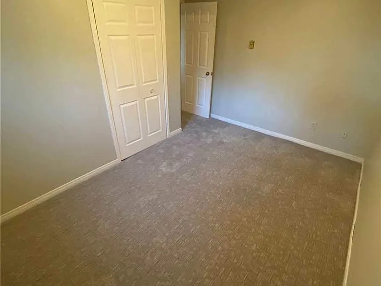 602 Park St N #1 — Photo 7