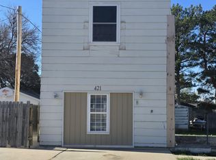 421 Locust St, Sutherland, NE 69165