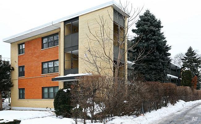 1st image of 139 Ashland Ave APT 102