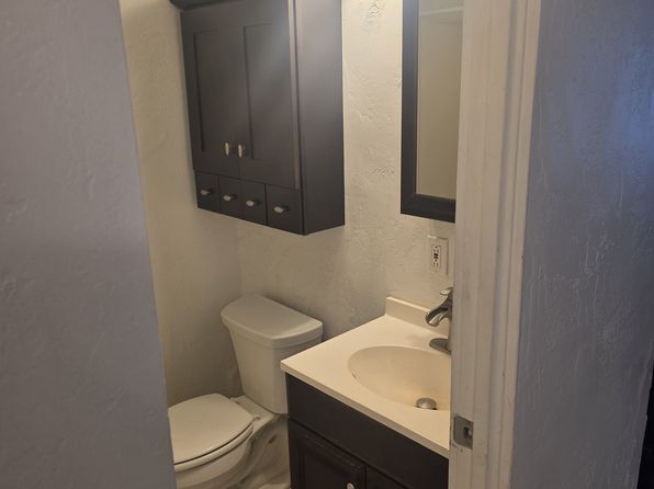 615 S Tulip St Unit B