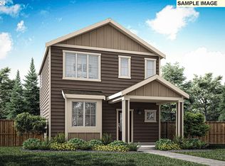 1385 Parkside Ave, Woodburn, OR 97071