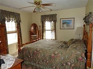 4th image of 508 Peck St