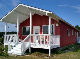 10280 N Black River Rd, Cheboygan, MI 49721
