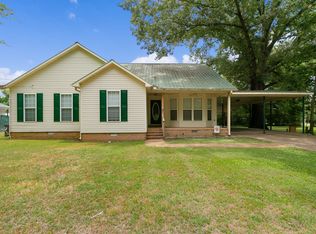 45 College St, Medon, TN 38356