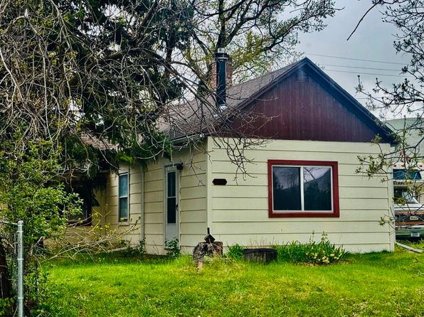 208 2nd Ave S