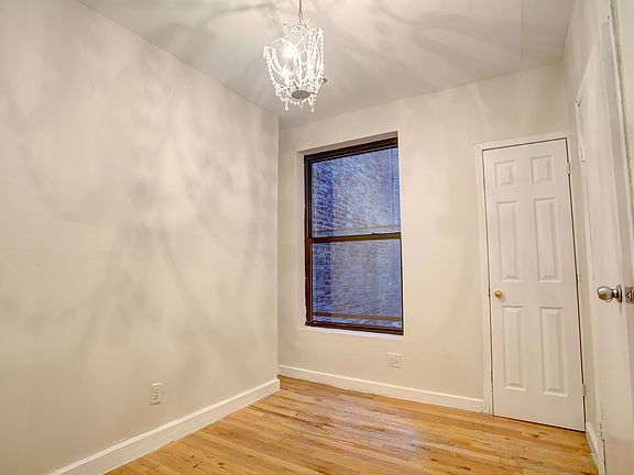 3rd image of 137 W 83rd St APT 2E
