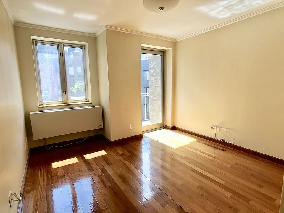 1st image of 209 W 20th St APT 5B
