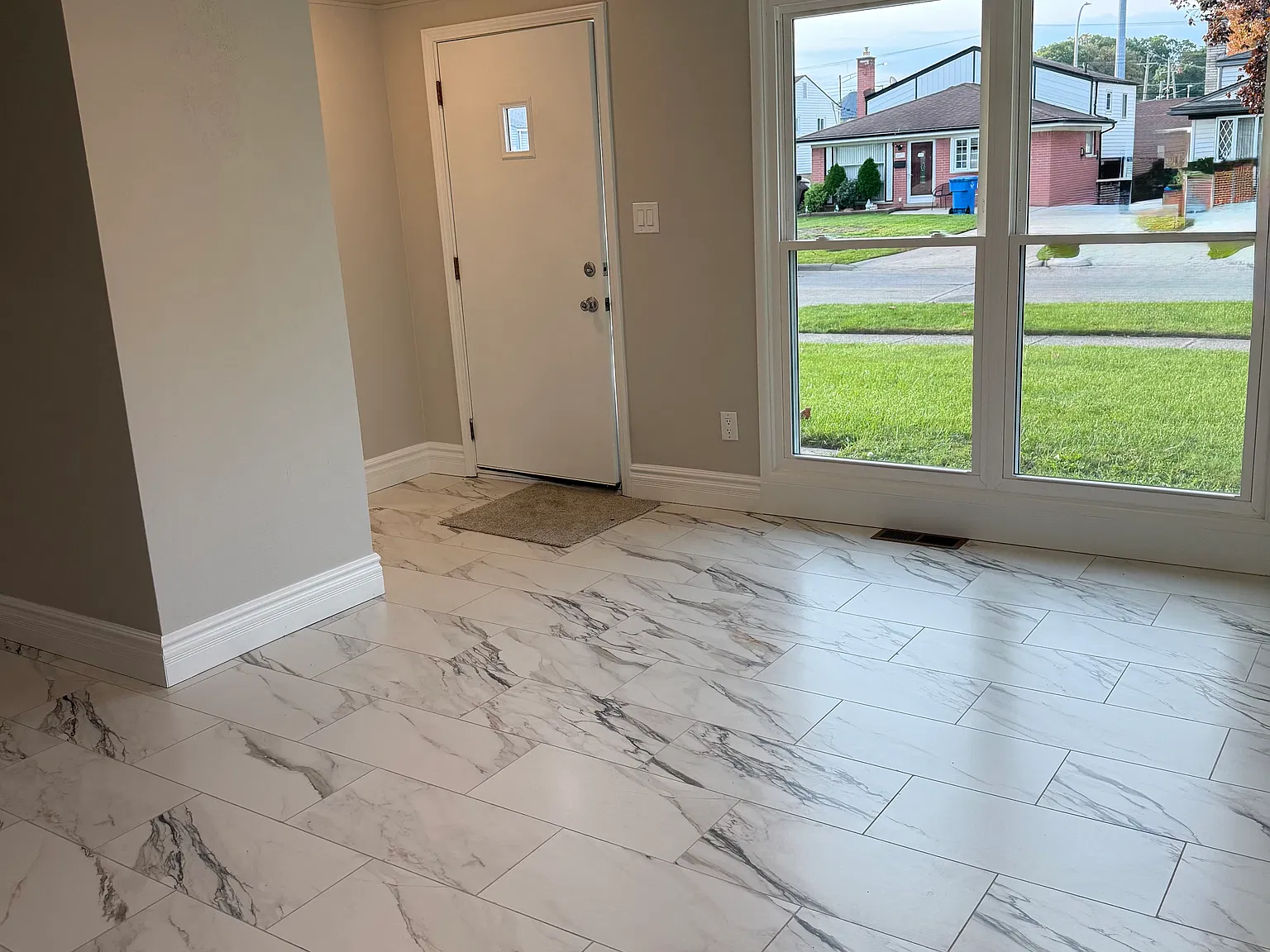 3 bed, 1420 sqft, $2,000 — Photo 4