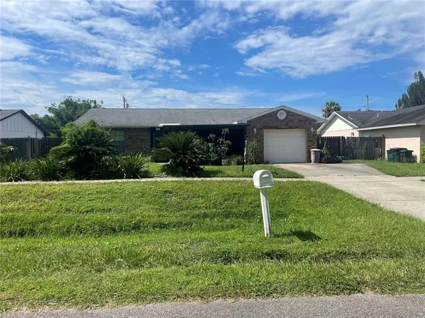 451 Center St, Chuluota, FL 32766