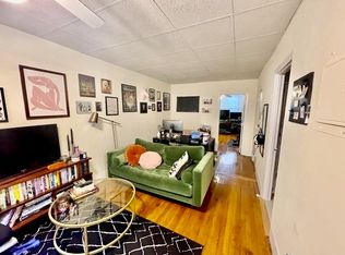 176 Endicott St APT 1, Boston, MA 02113