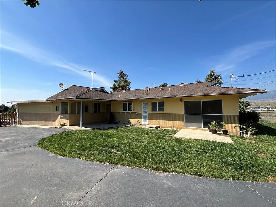 1st image of 25953 1st St