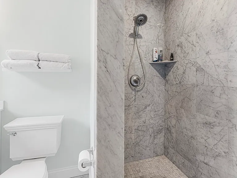 101 Broad St #8A — Photo 11