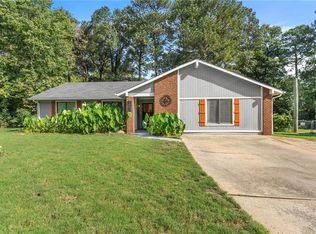 1467 Diplomat Dr, Riverdale, GA 30296