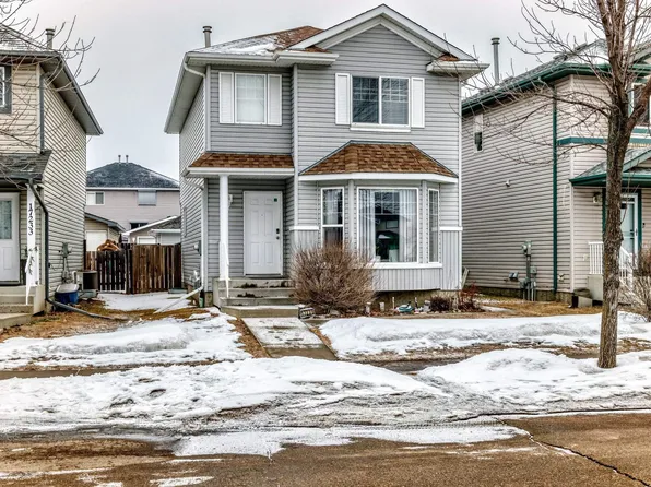 17231 88th St NW, Edmonton, AB T5Z 3R4