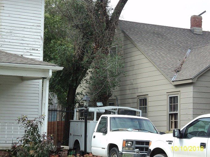 2nd image of 1019 N Walnut St