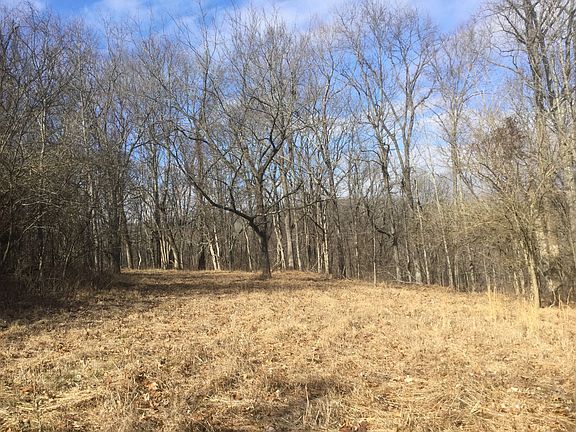 2nd image of 6373 Old Highway 31 E