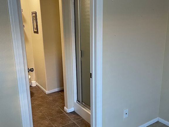4th image of 2842 Hartley Pkwy