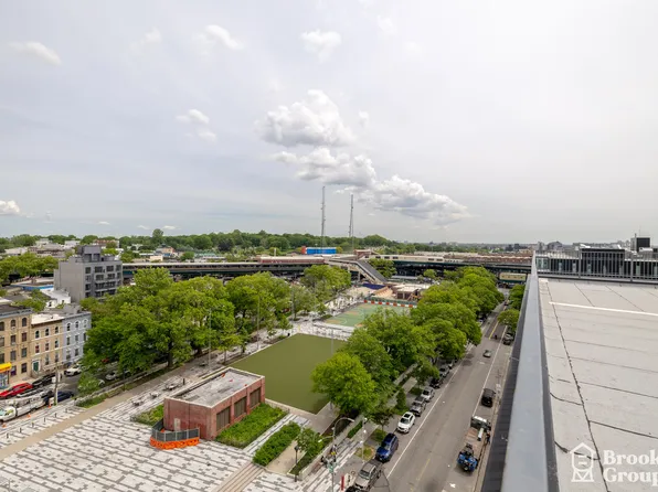 2258 Fulton Street image 21 of 24