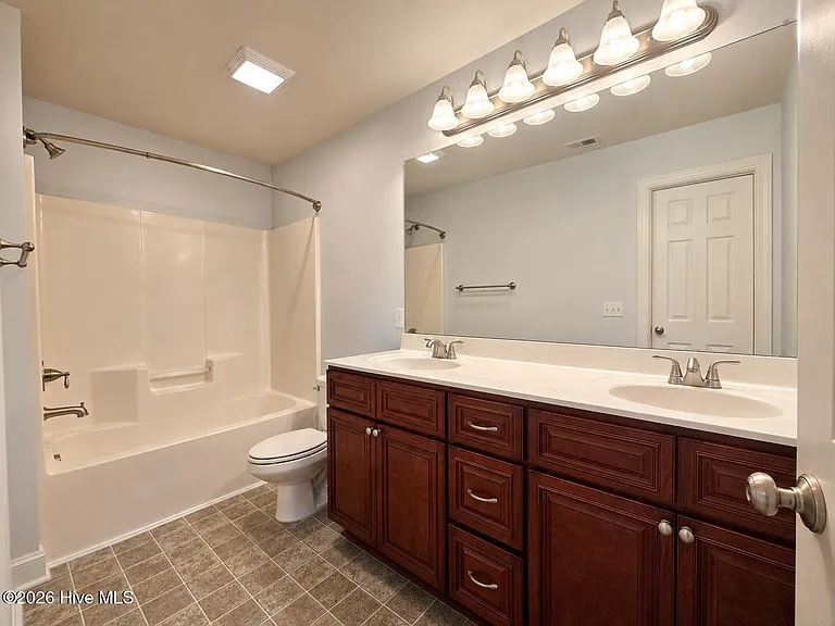 112 Wilda Dr — Photo 11
