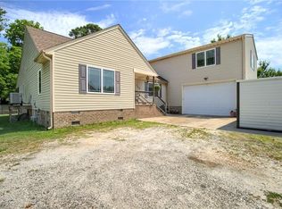 549 Fox Hill Rd, Hampton, VA 23669