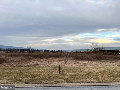 5 Commerce Dr, Milroy, PA, 17063