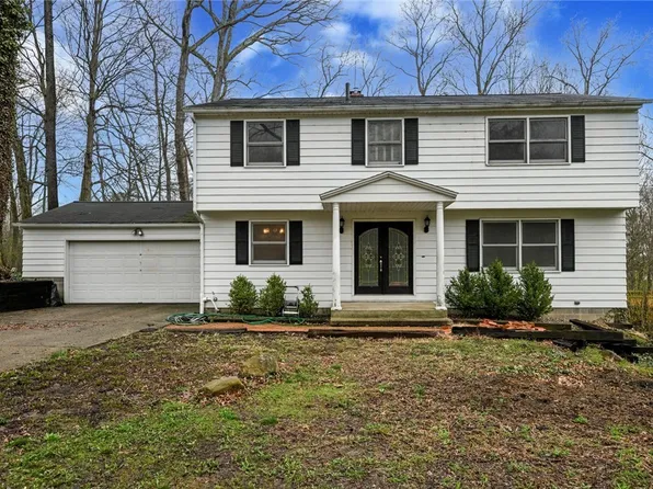 1471 Belle Meade Rd, Akron, OH 44321