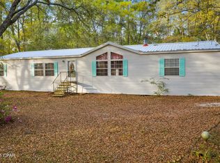 1416 Walker Rd, Graceville, FL 32440
