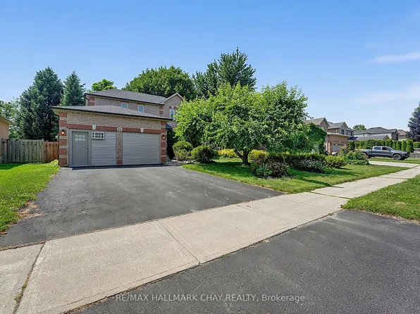 11 Dugdale Ave, New Tecumseth, ON L0G 1A0