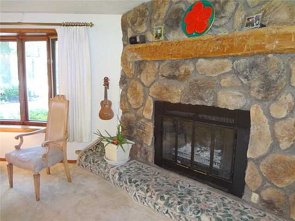 3rd image of 6660 Peninsula Way