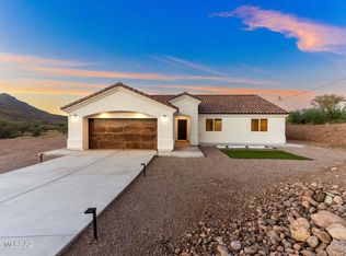 104 Circulo Penjamo, Rio Rico, AZ 85648