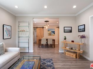 1155 N Commonwealth Ave, Los Angeles, CA 90029