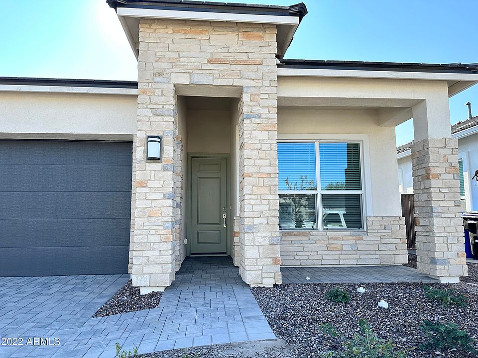 1st image of 5027 E PADDOCK Place