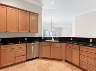 111 Saint Matthews Ave #401-1, San Mateo, CA 94401