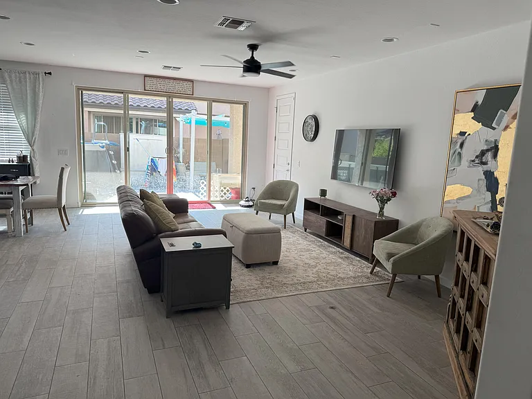 9911 E Tiburon Ave — Photo 3