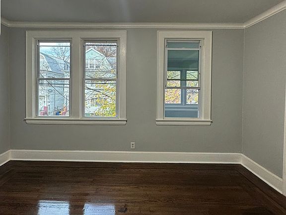 4th image of 63-65 Lindsley Ave #2