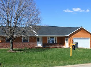 N9648 Gina Dr, APPLETON, WI 54915