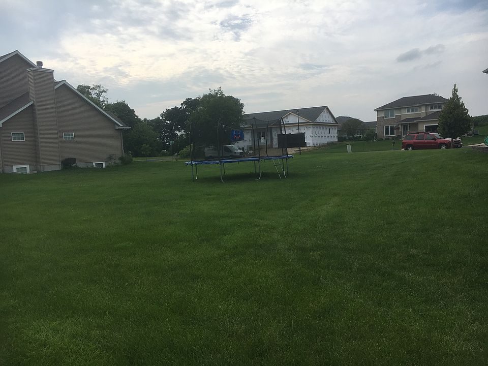 1st image of 1717 Oakridge Ct