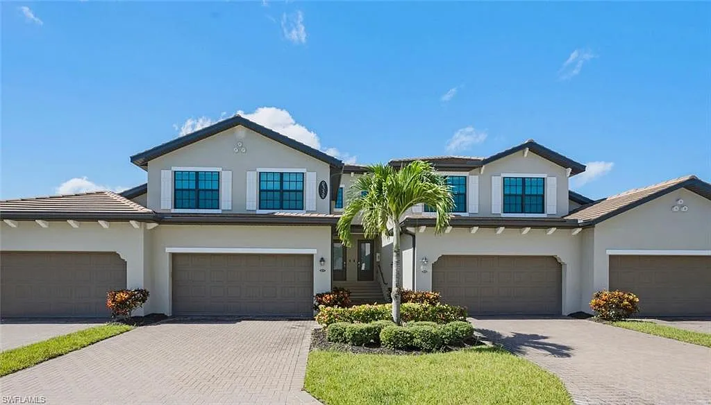 3 bed, 2.0 bath, 2110 sqft, $7,500 — Photo 1