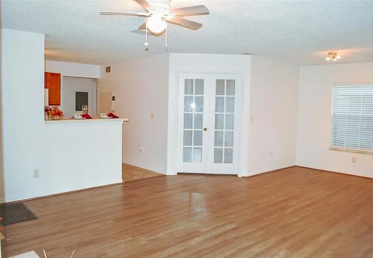 709 Youngstown Pkwy #365 — Photo 15