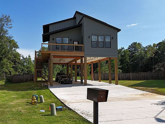 2nd image of 12431 Cypress Creek Dr